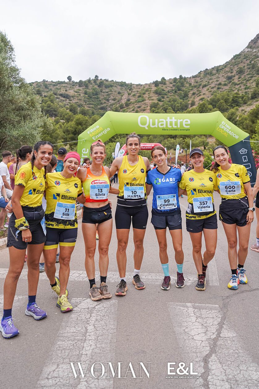 Grupo de corredoras antes de la salida